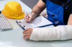 تخلفات در پرداخت حقوق کارگران | دستمزد این افراد ۷ میلیون تومان است!