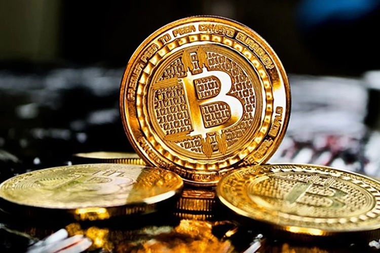 بالاخره بیت کوین بخریم یا نات کوین