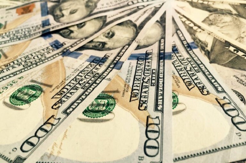 عوامل موثر بر نوسان قیمت دلار