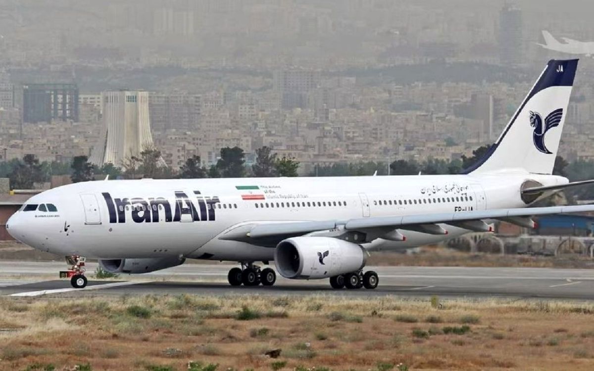 مسافران در مهرآباد گیر افتادند؛ چرا پرواز تهران به مشهد زمین‌گیر شد؟