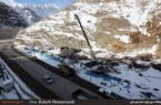 چالوس و آزادراه تهران ــ شمال همچنان مسدود| خطر ریزش بهمن و سنگ در گردنههای برفگیر چالوس و آزادراه تهران ــ شمال همچنان مسدود| خطر ریزش بهمن و سنگ در گردنههای برفگیر