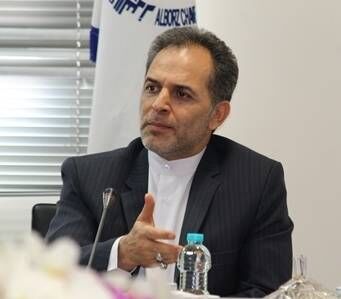 توسعه زیرساختها زمینهساز حضور صنعت مبلمان استان در بازارهای جهانی است