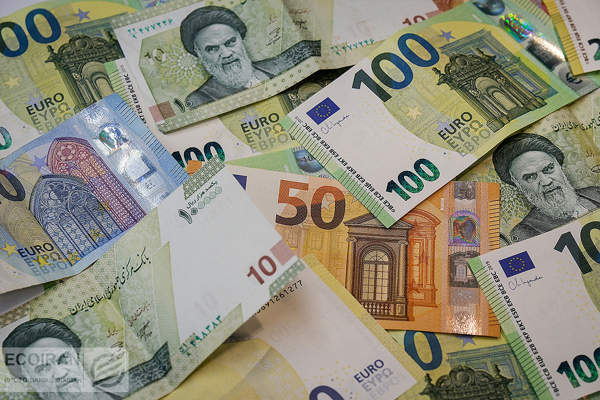 آخرین قیمت دلار و قیمت یورو امروز سهشنبه ۲۲ اردیبهشت ۱۴۰۵ + جدول