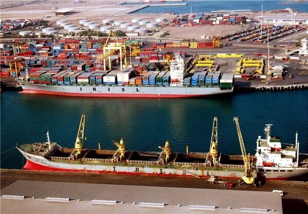سرمایهگذاری ۳۶۷۰ میلیارد ریالی تولیدات مواد نفتی در بندر امیرآباد مازندران