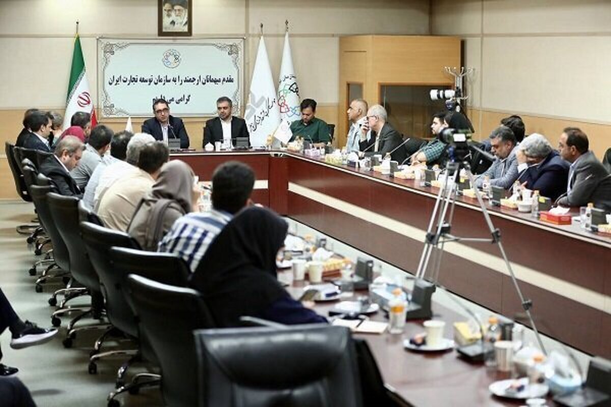 بررسی ظرفیتهای صادراتی ایران / نشست فعالان صنایع خلاق برگزار شد