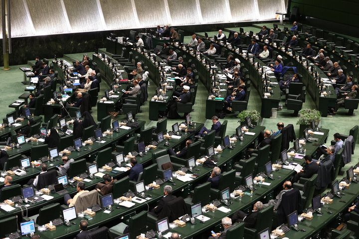 برنامه کاری امروز مجلس؛ برگزاری نشستهایی با معاونان وزرا
