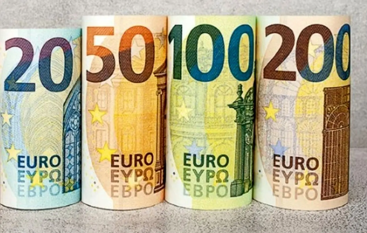 جدیدترین قیمت دلار و یورو امروز شنبه ۳۰ خرداد ۱۴۰۵/ کاهش قیمت یا افزایش؟ جدیدترین قیمت دلار و یورو امروز شنبه ۳۰ خرداد ۱۴۰۵/ کاهش قیمت یا افزایش؟