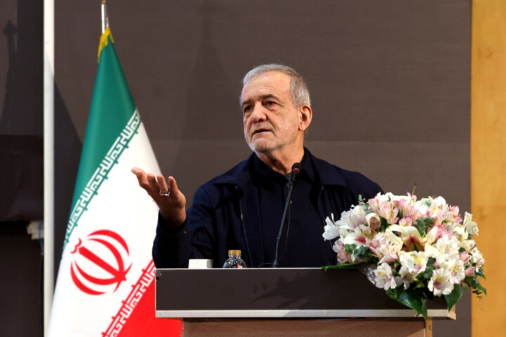 پزشکیان: اگر ارز ترجیحی حذف نمیشد دچار قحطی میشدیم