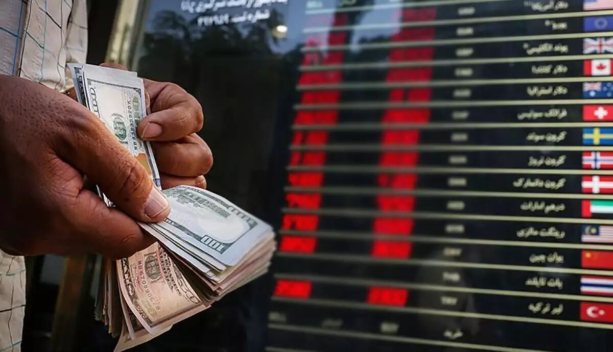 نقش پررنگ صادرکنندگان بزرگ در تعهدات ارزی / چرا ارز صادراتی به کشور بازنمیگردد؟ نقش پررنگ صادرکنندگان بزرگ در تعهدات ارزی / چرا ارز صادراتی به کشور بازنمیگردد؟