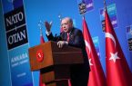 هدیه خطرناک اردوغان به رهبران ناتو/ مارک کارنی: آن را به پلیس تحویل دادم! هدیه خطرناک اردوغان به رهبران ناتو/ مارک کارنی: آن را به پلیس تحویل دادم!