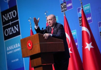 هدیه خطرناک اردوغان به رهبران ناتو/ مارک کارنی: آن را به پلیس تحویل دادم! هدیه خطرناک اردوغان به رهبران ناتو/ مارک کارنی: آن را به پلیس تحویل دادم!