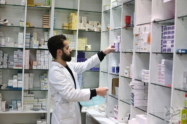 ارائه ۶۰۰ هزار خدمت دارویی در ۳۸ داروخانه هلالاحمر