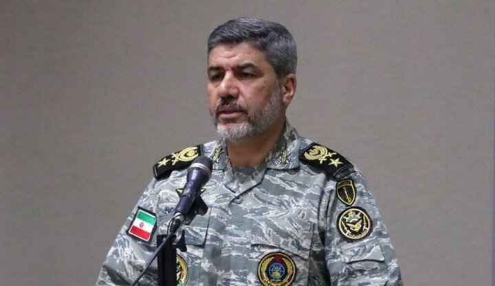 امیر اکرمینیا: پیگیری سرنوشت سه خلبان سوخو ادامه دارد