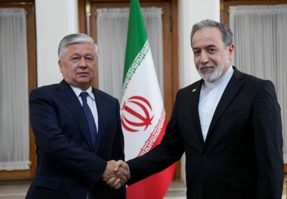 دیدار معاون وزیر امور خارجه ازبکستان با عراقچی دیدار معاون وزیر امور خارجه ازبکستان با عراقچی