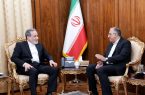 دیدار نماینده مسیحیان ارامنه شمال کشور با وزیر امور خارجه