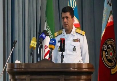 مصدقخواه: پزشک نظامی در صورت نیاز باید در خط مقدم حضور یابد مصدقخواه: پزشک نظامی در صورت نیاز باید در خط مقدم حضور یابد