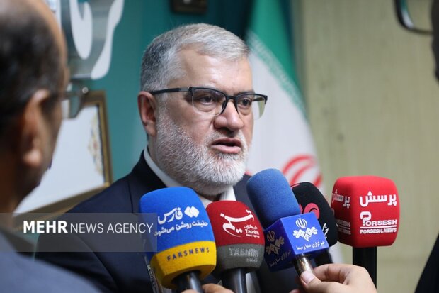 ۱۲۰۰مدرسه و ۷۰۰ مسجد در استان تهران به سامانههای خورشیدی مجهز می شوند