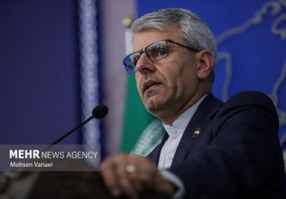 بقایی: عمق تاریخ ایران را با حیاط پشتی کودکی خود اشتباه نگیرید