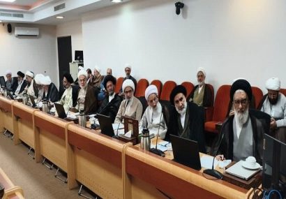 تنگه هرمز باید مصون از هرگونه مداخله فرامنطقهای باقی بماند تنگه هرمز باید مصون از هرگونه مداخله فرامنطقهای باقی بماند