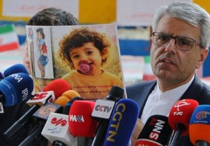 گزارش بقایی از سفر به لامرد؛ زخمهای این جنایت شنیع التیام نخواهد یافت گزارش بقایی از سفر به لامرد؛ زخمهای این جنایت شنیع التیام نخواهد یافت