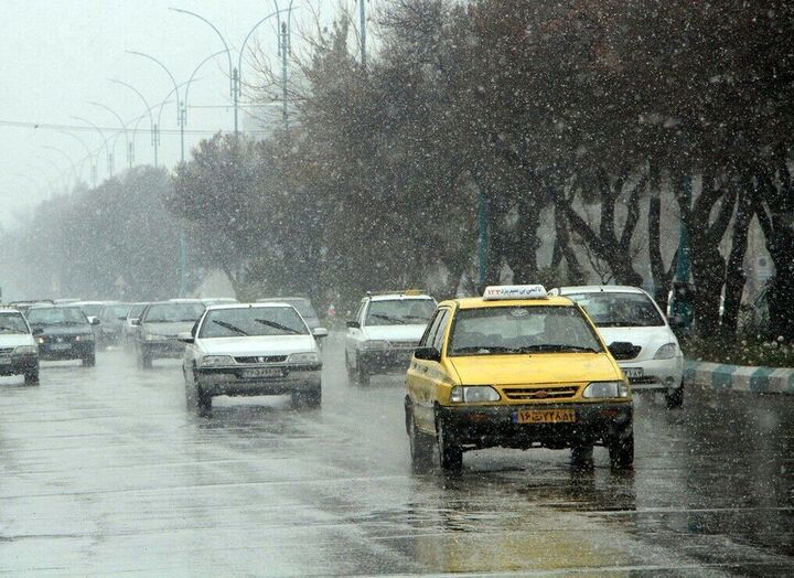 ترافیک نیمهسنگین در محورهای مواصلاتی کشور| بارش در ۳ استان
