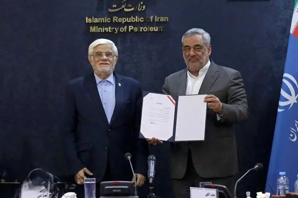 معارفه سرپرست جدید وزارت نفت با حضور معاون اول رئیسجمهوری معارفه سرپرست جدید وزارت نفت با حضور معاون اول رئیسجمهوری