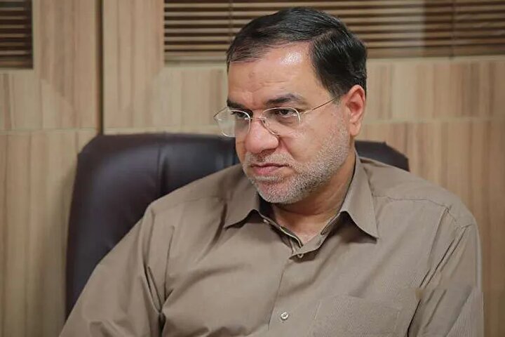 واکنش فضائلی به نامگذاری اماکن دارای شهرت به نام رهبر شهید انقلاب